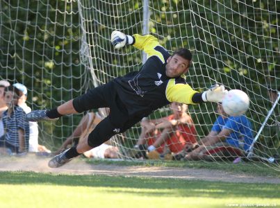 matchgalafccrissier280608 359a